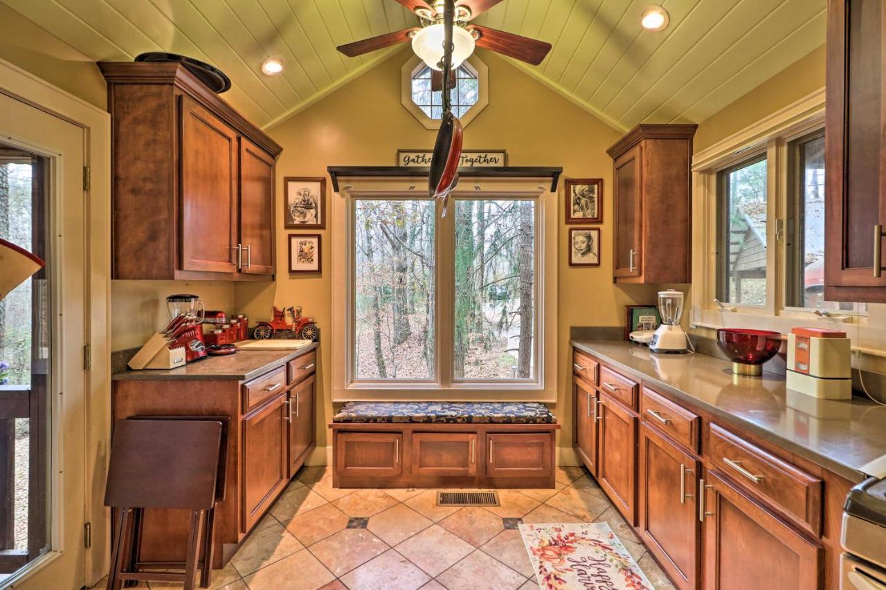 Cozy Conyers Cabin With Fireplace And Pool Table! Buitenkant foto
